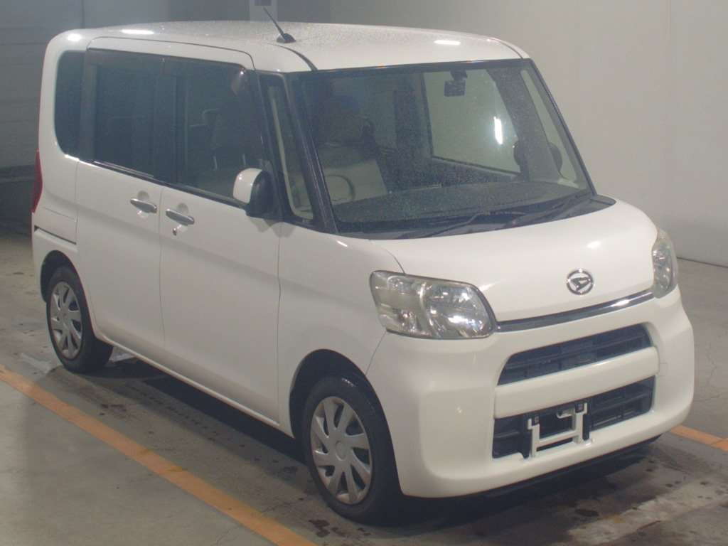 2015 Daihatsu Tanto LA600S[2]