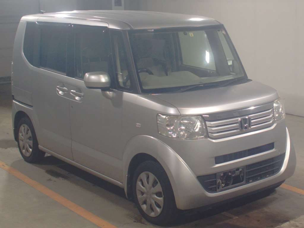 2013 Honda N-BOX JF1[2]