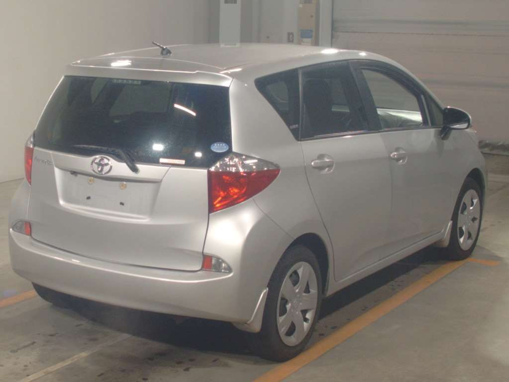 2013 Toyota Ractis NSP120[1]