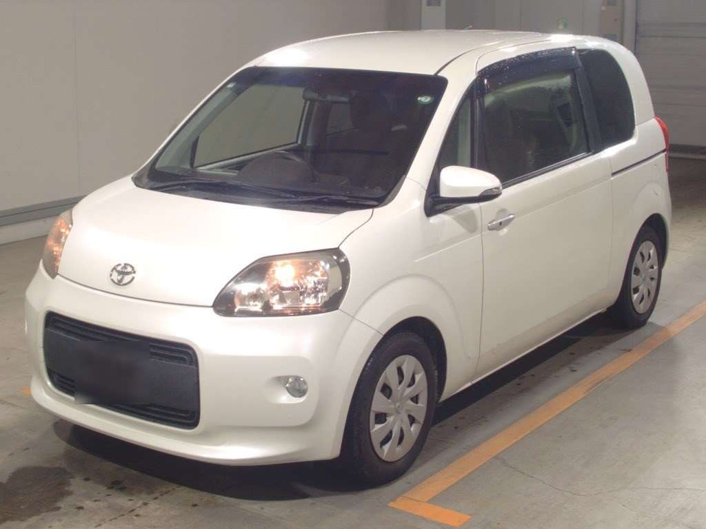 2014 Toyota Porte NCP141[0]