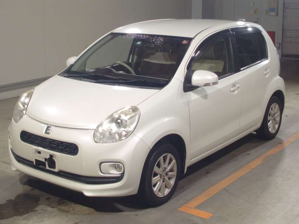 2015 Toyota Passo KGC30[0]