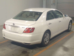 2005 Toyota Mark X