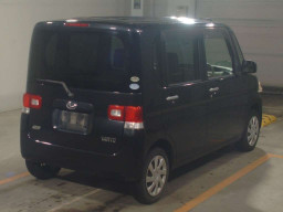 2012 Daihatsu Tanto