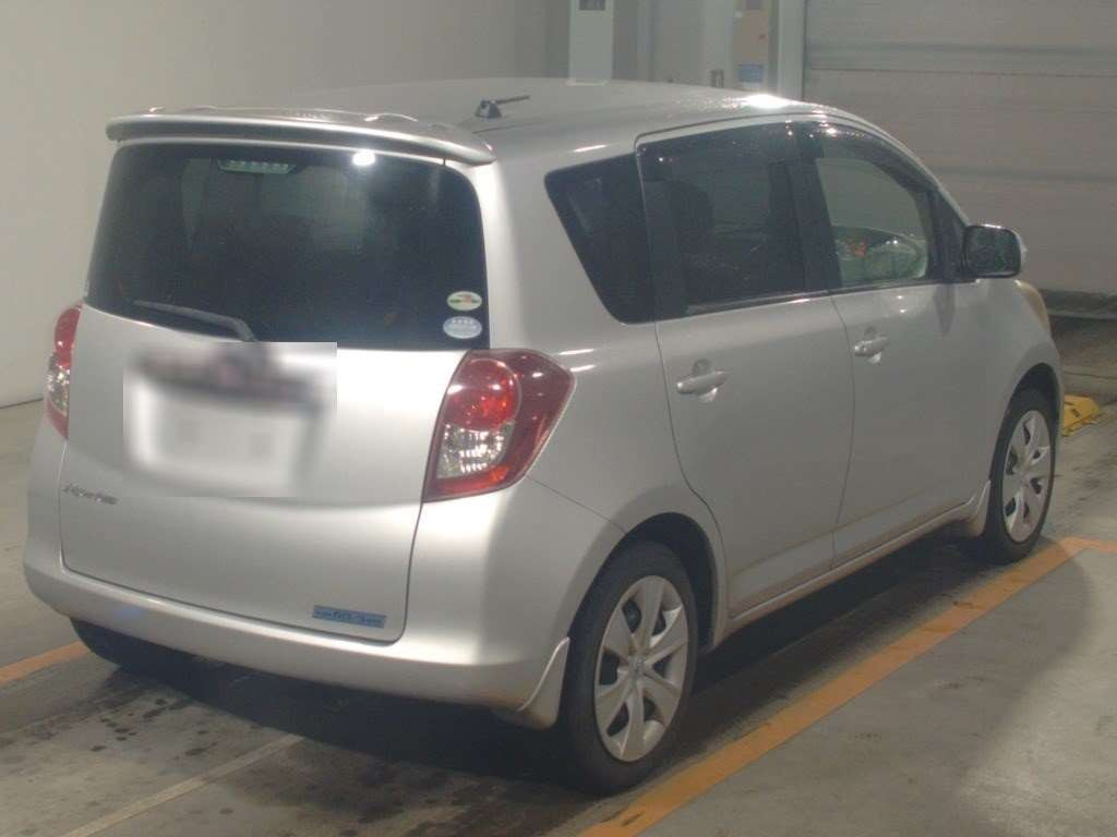 2009 Toyota Ractis NCP100[1]