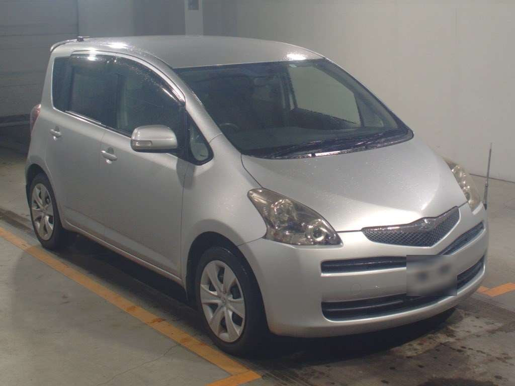 2009 Toyota Ractis NCP100[2]