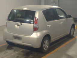 2004 Toyota Passo