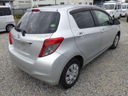 2013 Toyota Vitz