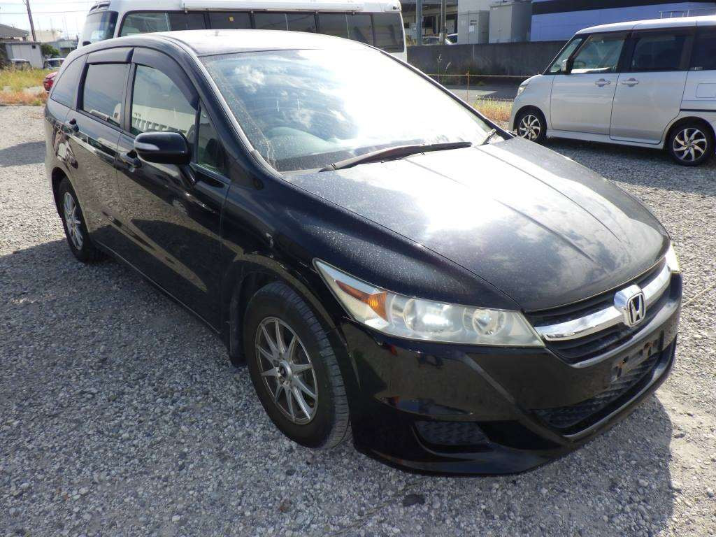 2010 Honda Stream RN6[2]