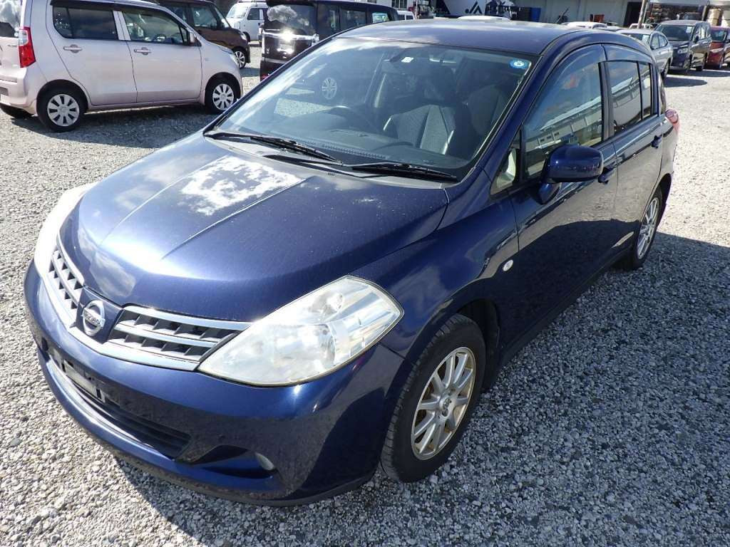 2010 Nissan Tiida C11[0]