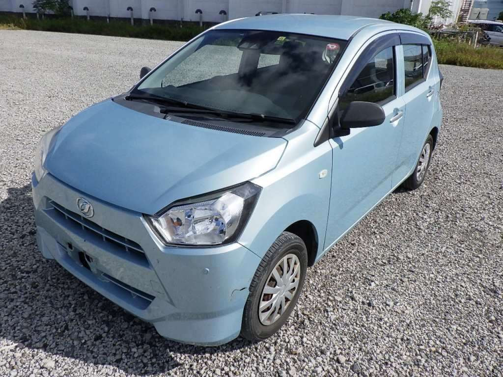 2017 Daihatsu Mira es LA350S[0]