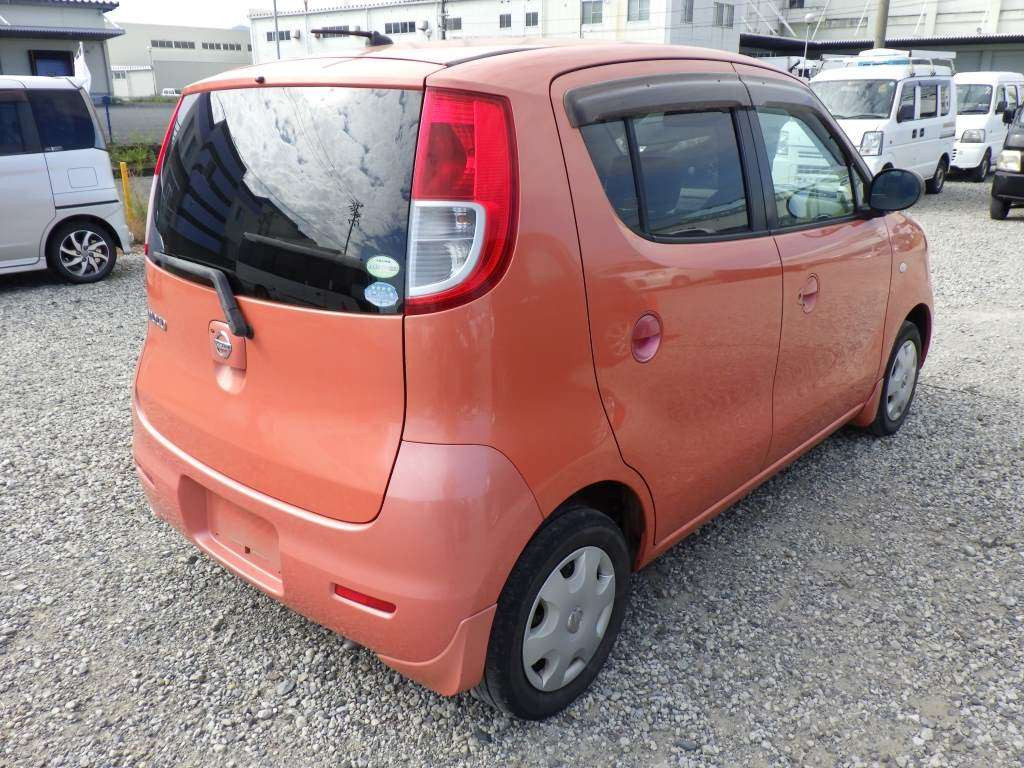 2010 Nissan Moco MG22S[1]