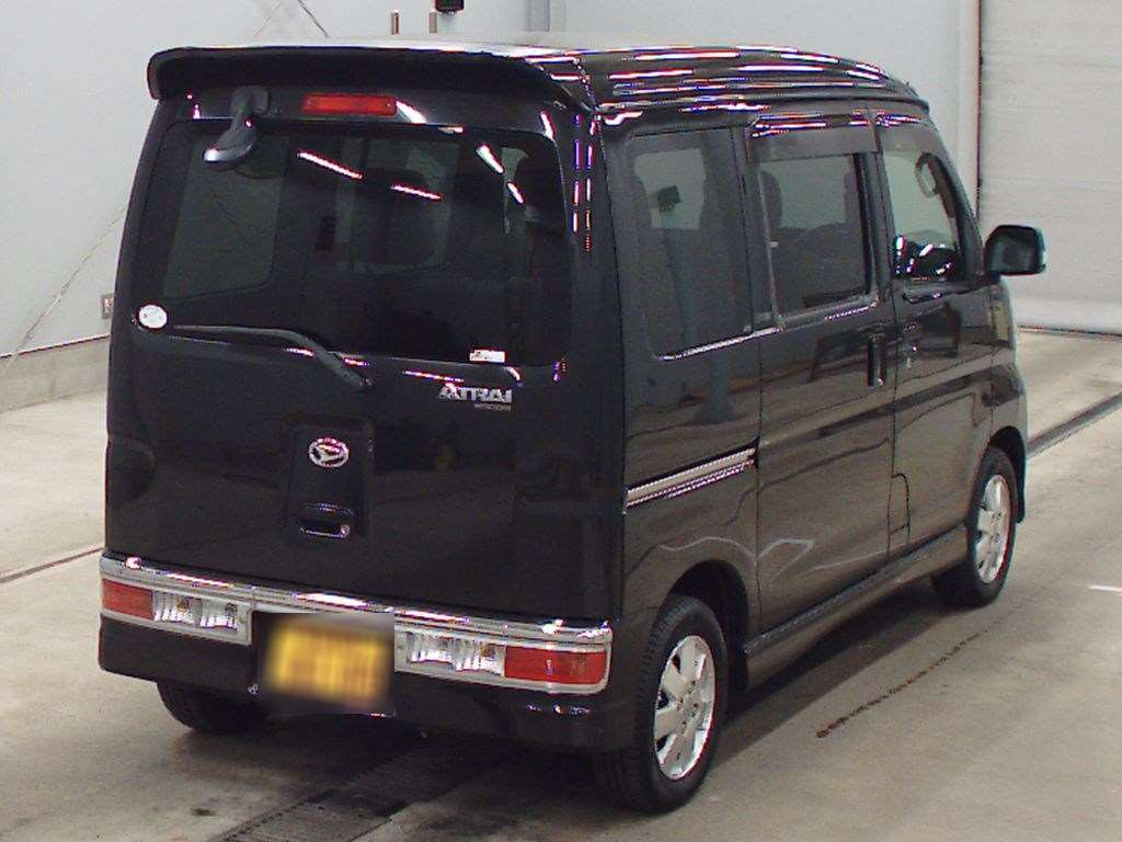 2012 Daihatsu Atrai Wagon S331G[1]