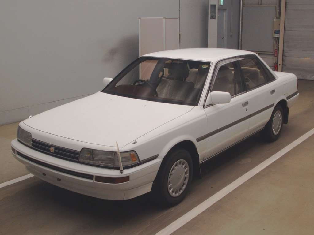 1990 Toyota Camry SV22[0]