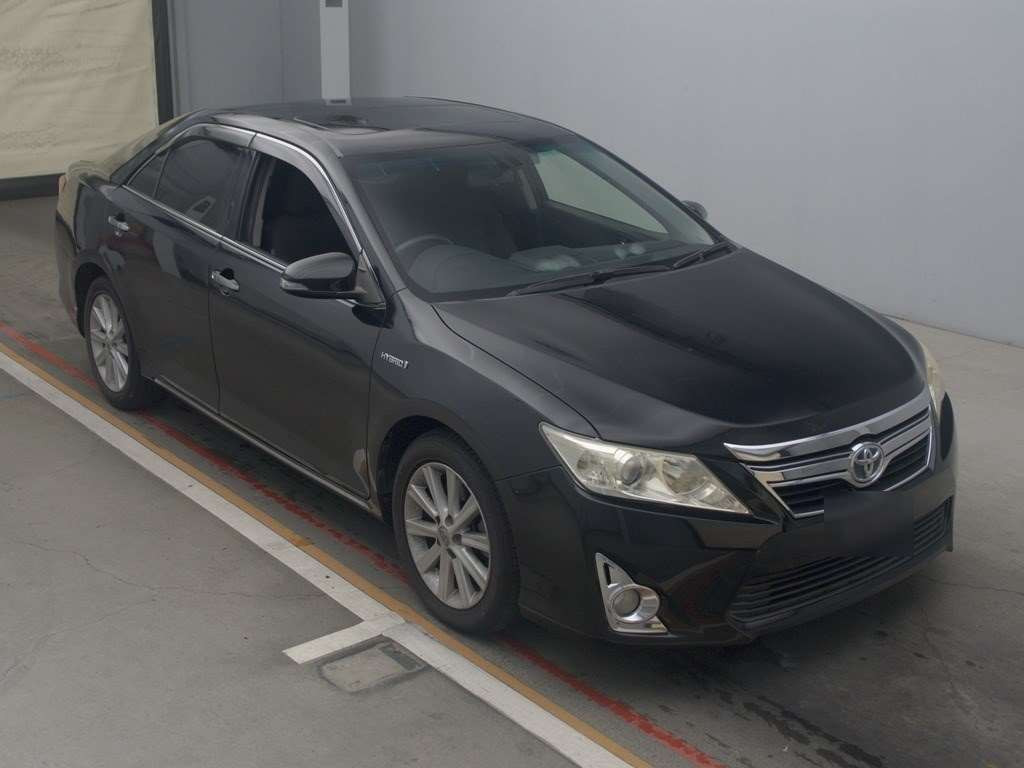 2013 Toyota Camry AVV50[2]