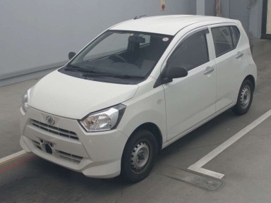 2019 Daihatsu Mira es