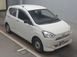 2019 Daihatsu Mira es