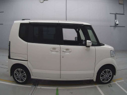 2014 Honda N-BOX