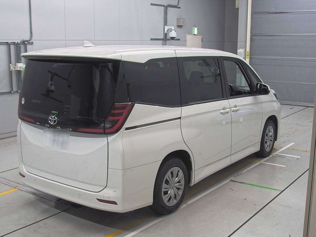 2022 Toyota Noah MZRA90W[1]