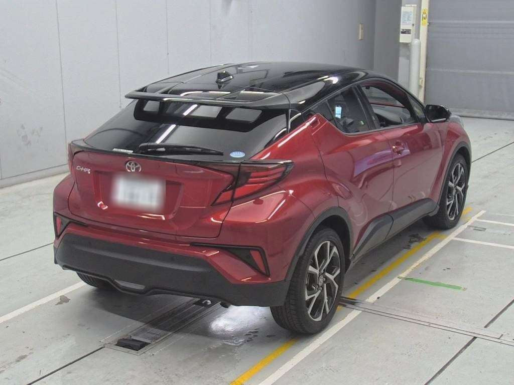 2020 Toyota C-HR NGX10[1]