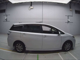 2014 Toyota Wish