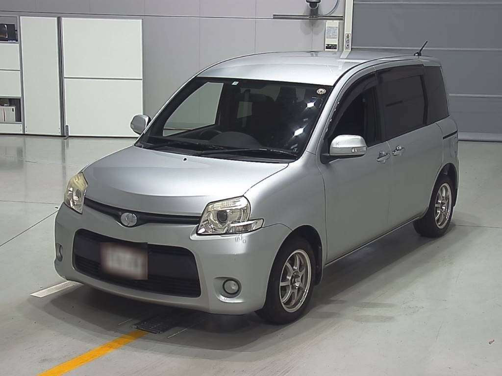 2011 Toyota Sienta NCP81G[0]