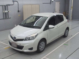 2014 Toyota Vitz