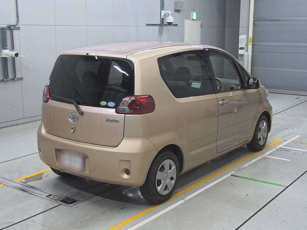 2009 Toyota Porte NNP10[1]