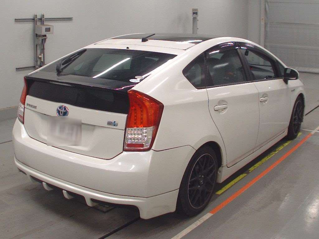 2009 Toyota Prius ZVW30[1]