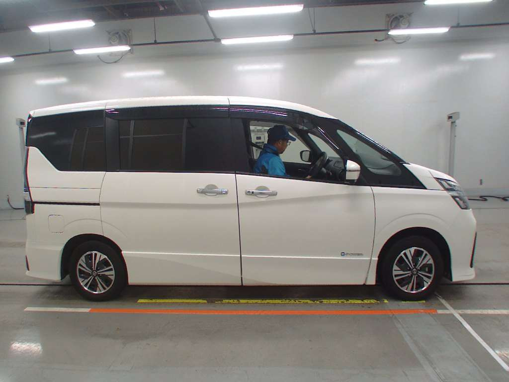 2020 Nissan Serena HFC27[2]