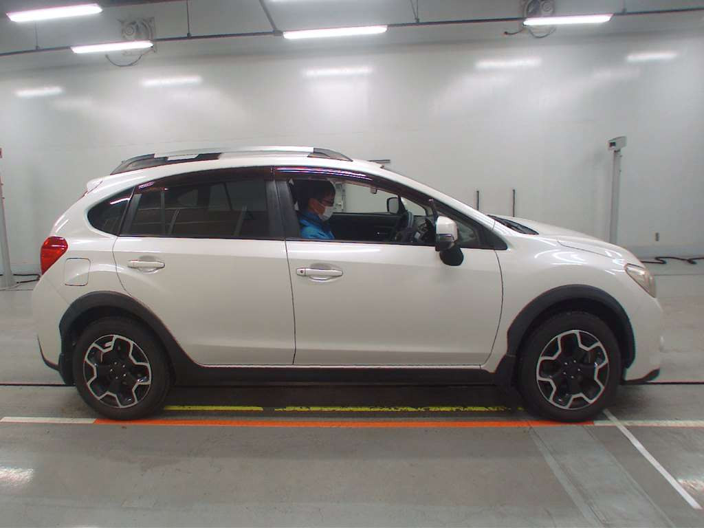 2013 Subaru XV GP7[2]