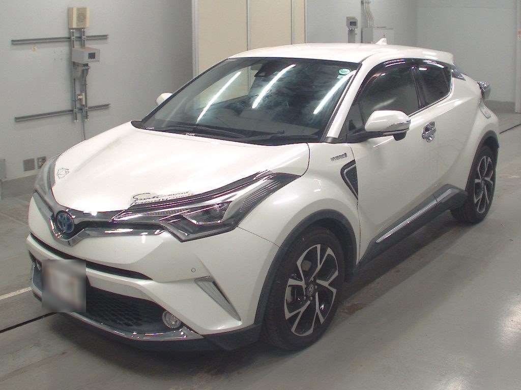 2018 Toyota C-HR ZYX10[0]