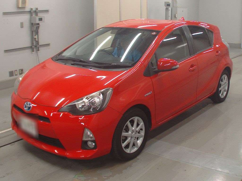 2012 Toyota Aqua NHP10[0]