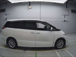 2010 Toyota Estima