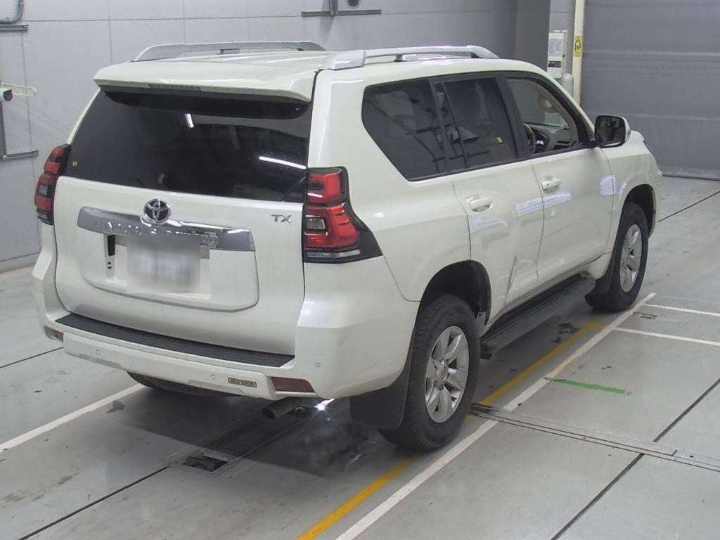 2021 Toyota Land Cruiser Prado TRJ150W[1]