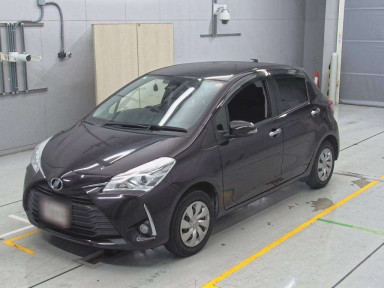 2018 Toyota Vitz