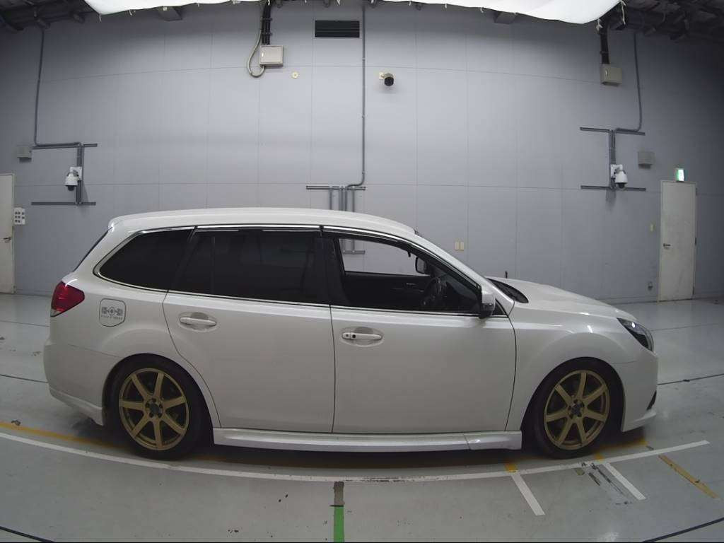 2012 Subaru Legacy Touring Wagon BRG[2]