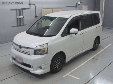 2008 Toyota Voxy