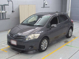 2011 Toyota Auris