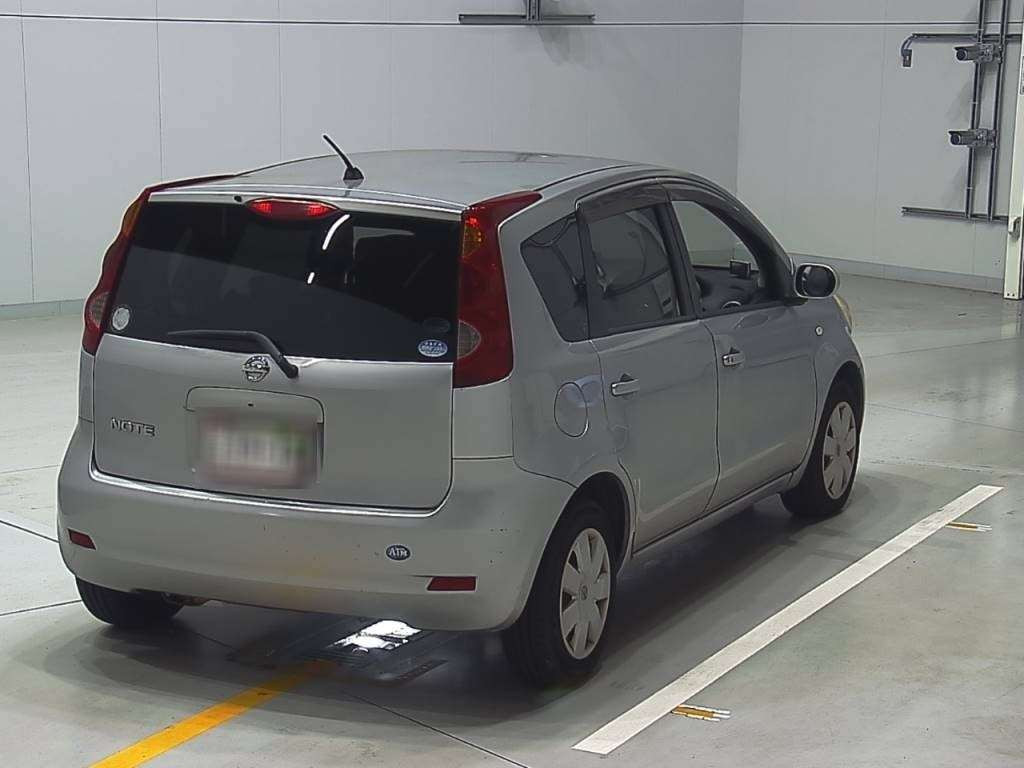 2009 Nissan Note E11[1]