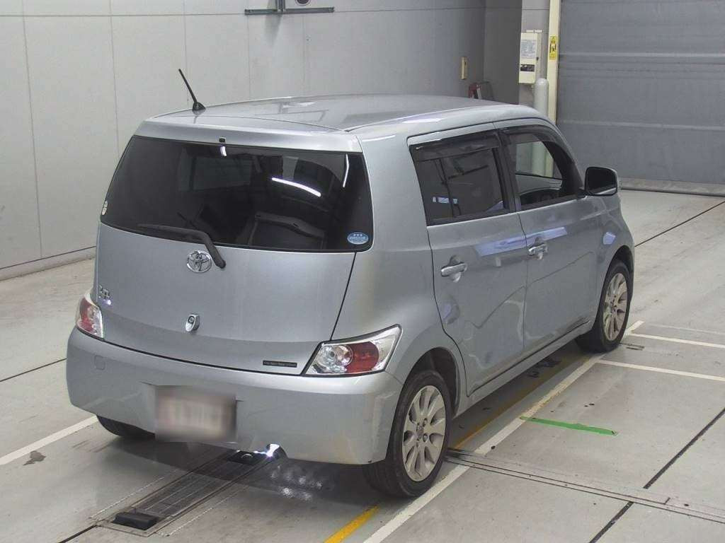 2015 Toyota bB QNC20[1]