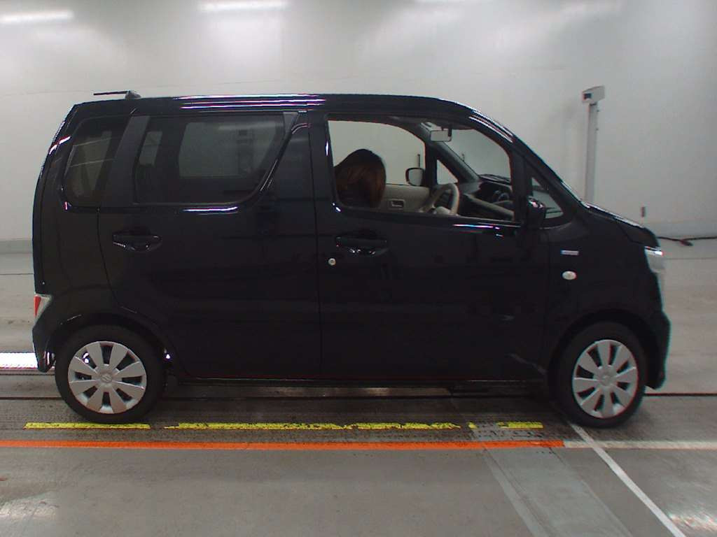 2023 Suzuki Wagon R MH95S[2]