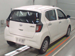 2019 Daihatsu Mira es