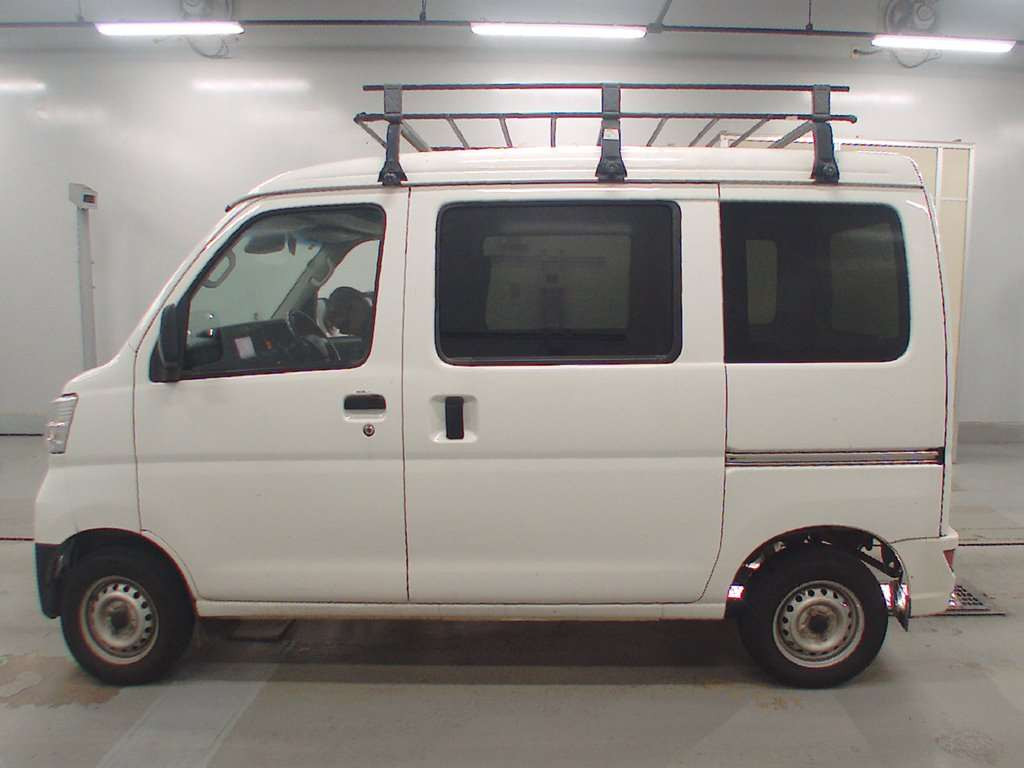 2019 Daihatsu Hijet Cargo S321V[2]