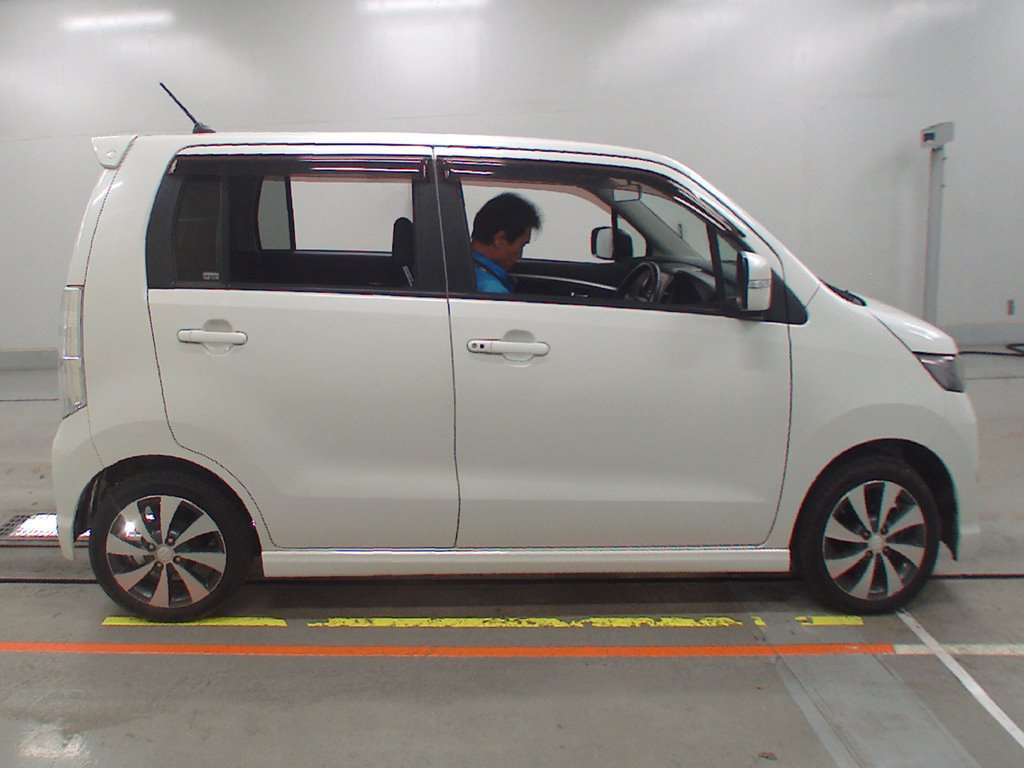 2012 Suzuki WAGON R STINGRAY MH23S[1]