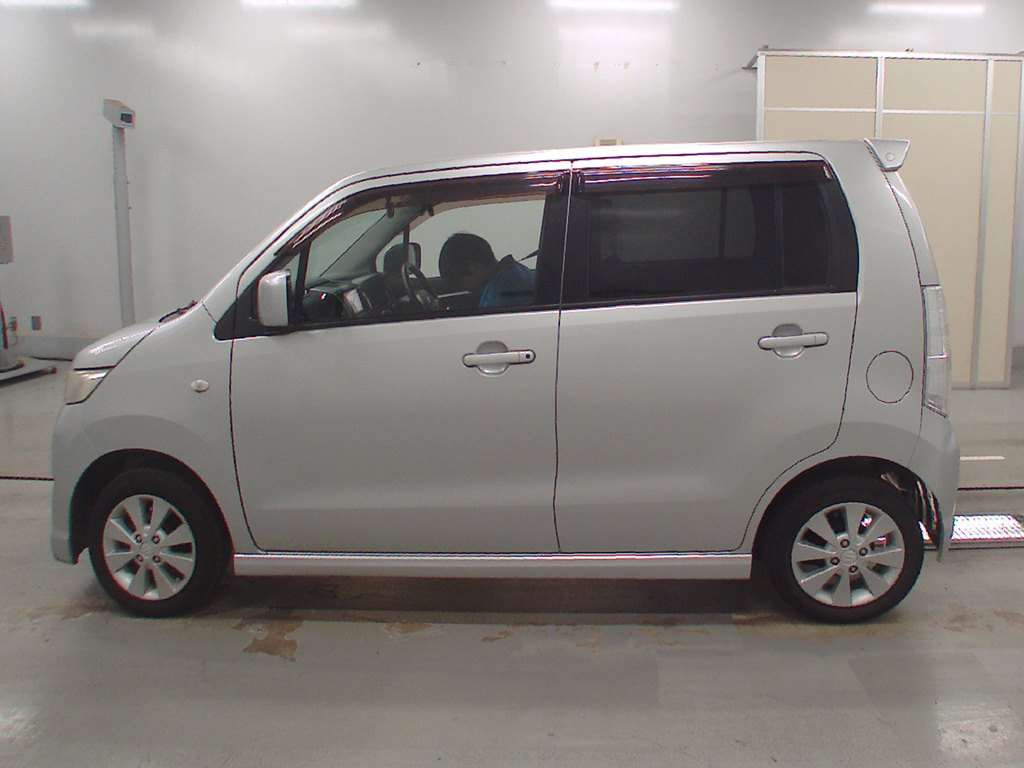 2010 Suzuki WAGON R STINGRAY MH23S[2]