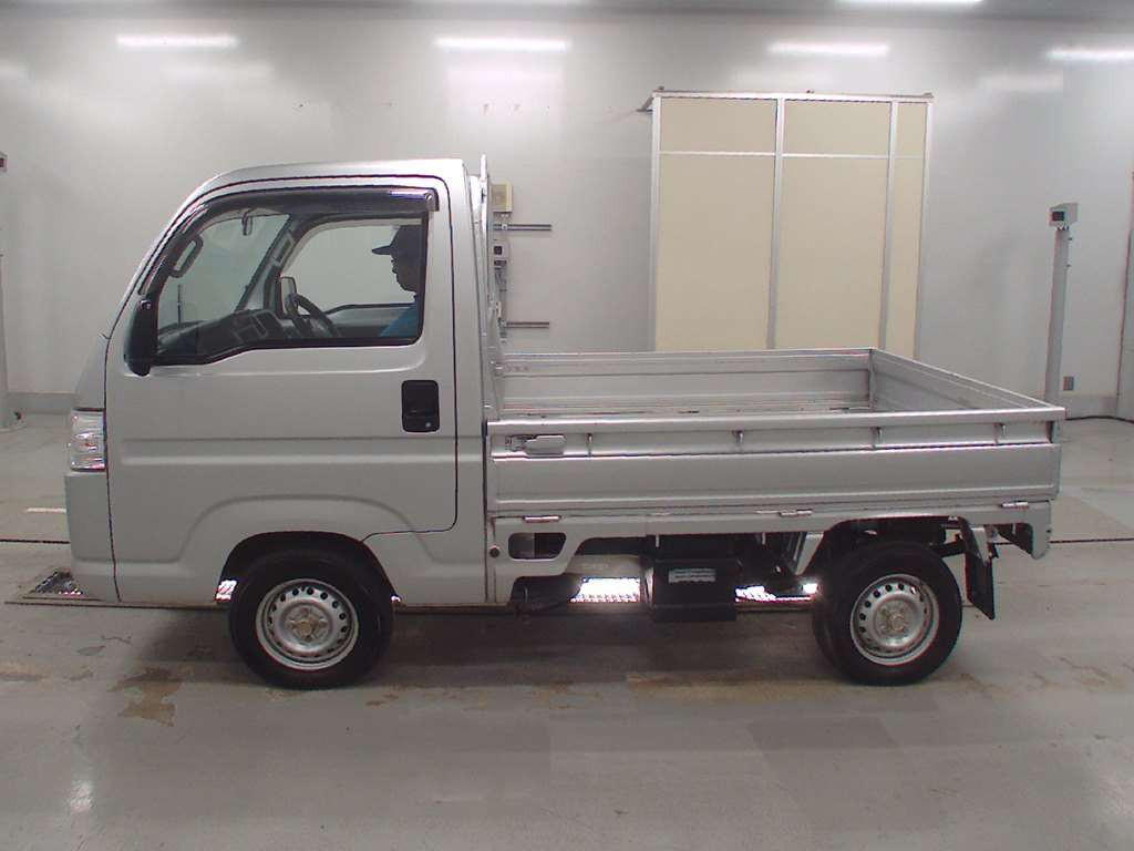 2016 Honda Acty Truck HA9[2]