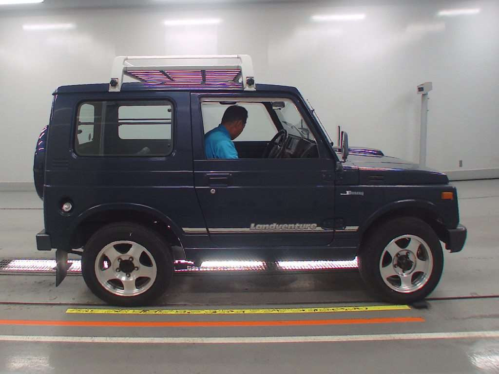 1995 Suzuki Jimny JA11V[1]