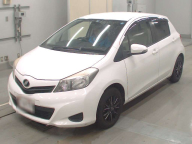 2013 Toyota Vitz