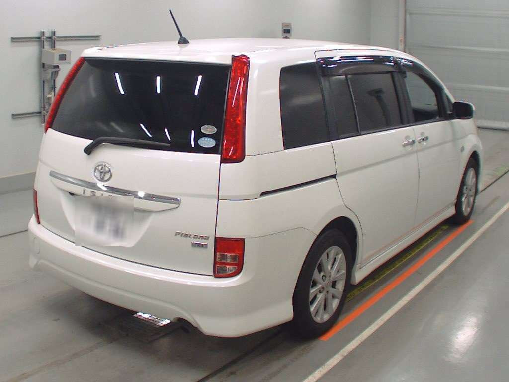 2009 Toyota Isis ZGM11W[1]