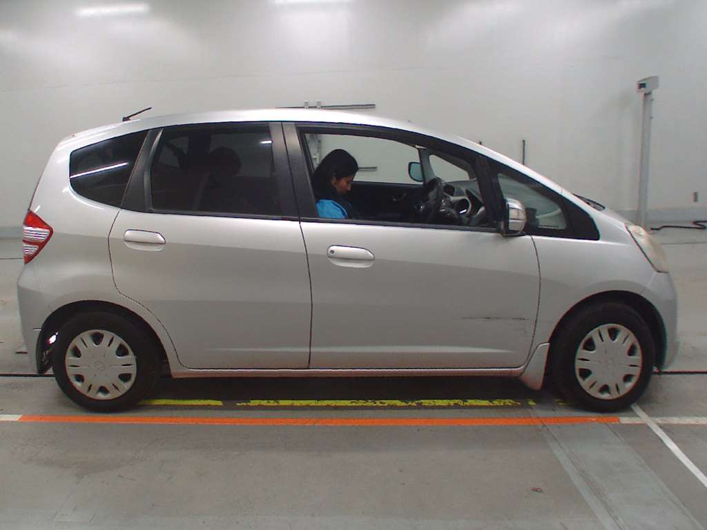 2010 Honda Fit GE6[2]